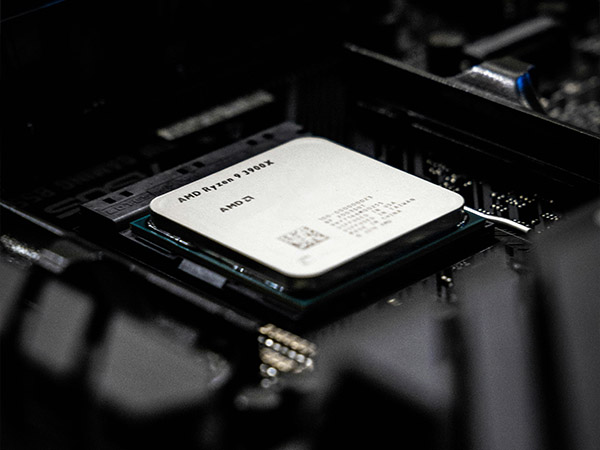 2017 Smart Manufacturing Pilot Demonstration Project Review and Outlook 2018